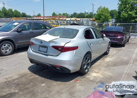 2019 Alfa Romeo Giulia Ti Sport Awd из США, поврежденный, VIN ZARFANBN6K7609476